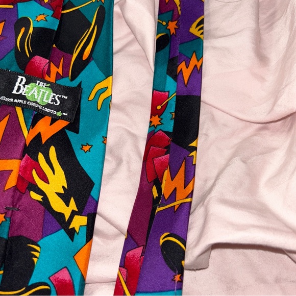 Lot of 3 Looney Tunes Mania Neck Ties - Picture 13 of 13